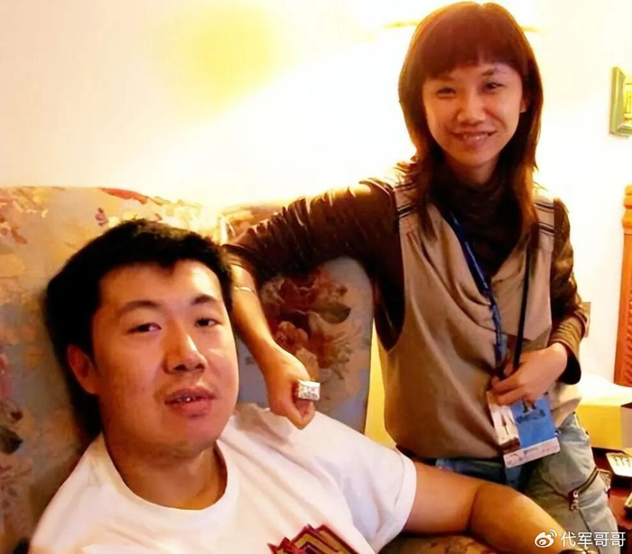 安博体育-一婚娶司令女儿,二婚娶小13岁娇妻,如今48岁的王治郅成人生赢家|宋杨|篮球|中国女篮|中国男篮|北京女篮_新浪体育_新浪新闻