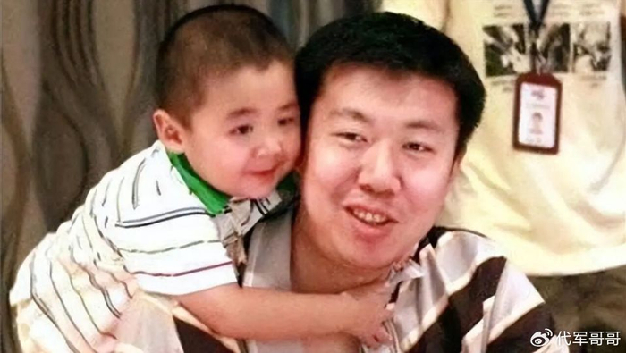安博体育-一婚娶司令女儿,二婚娶小13岁娇妻,如今48岁的王治郅成人生赢家|宋杨|篮球|中国女篮|中国男篮|北京女篮_新浪体育_新浪新闻